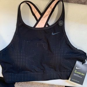 Nike Dri-Fit Sports Bar